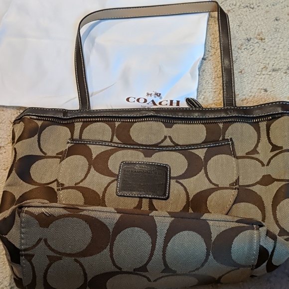 Coach Handbags - Coach purse Coach Handbags - Coach purse
